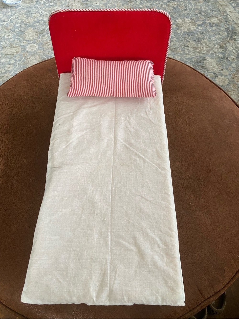 American Girl Molly’s Doll Bed Set in Red and White with Striped Pillow/mattress